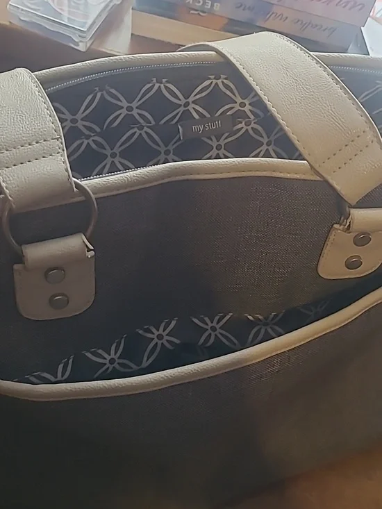 Carter's Over The Shoulder Diaper Bag - Picture 5 of 9